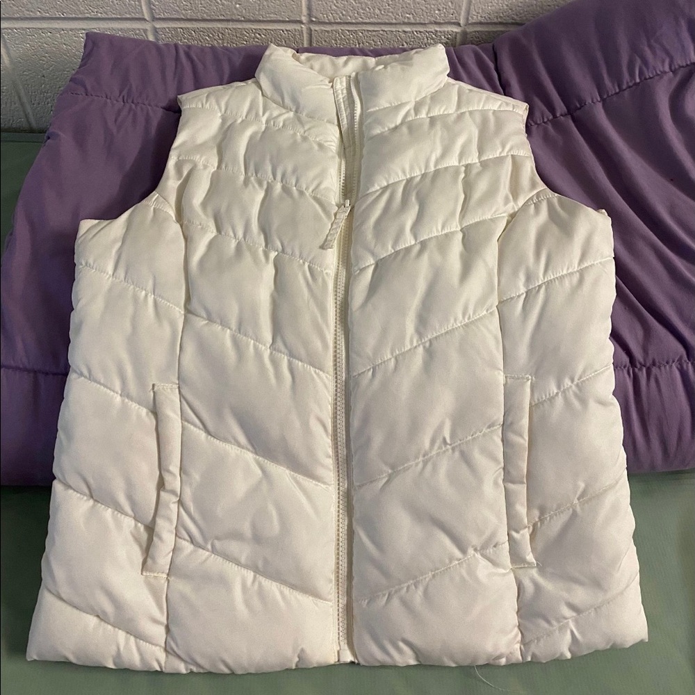 Aeropostale puffer vest